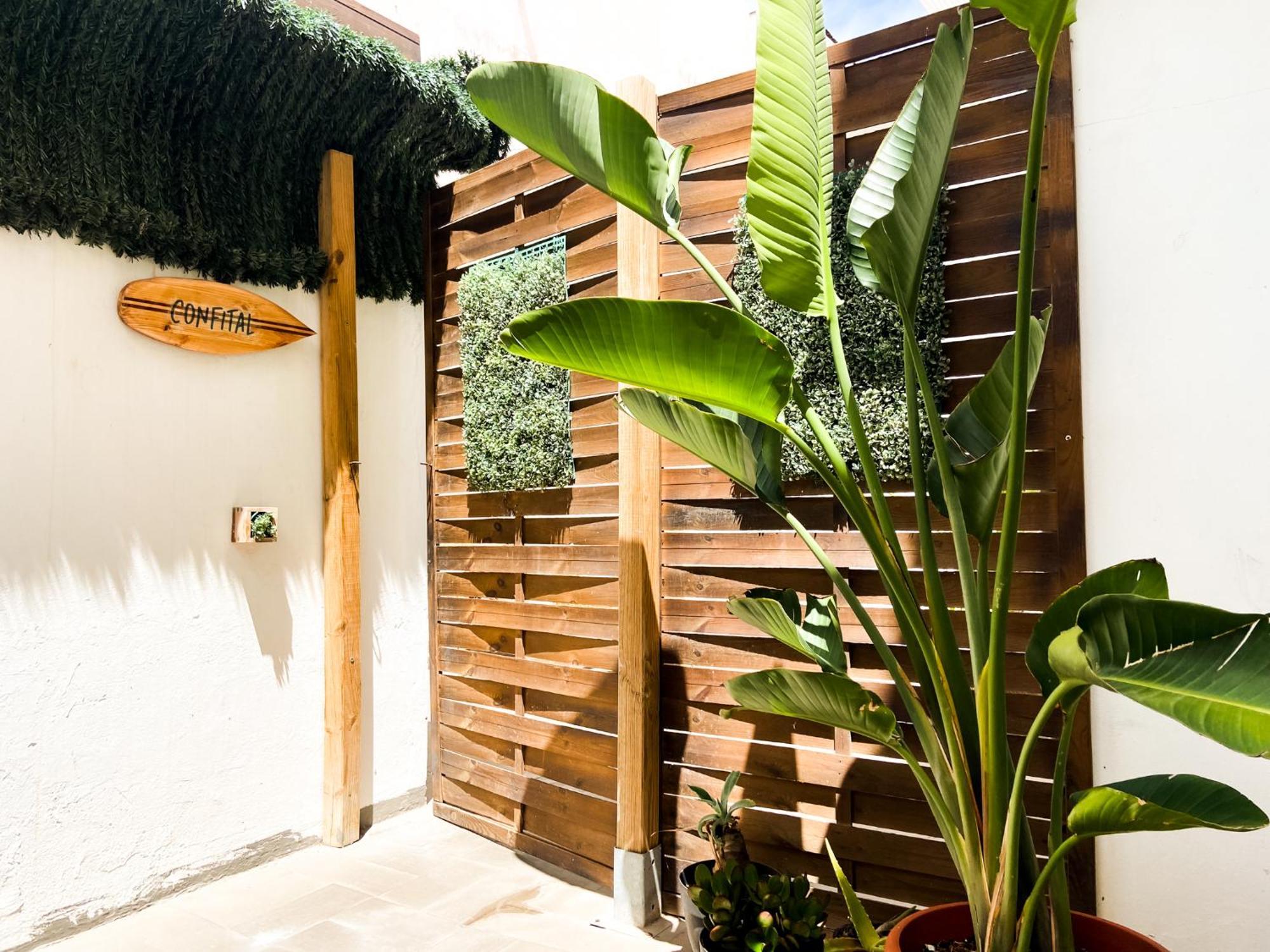 Agueita Surf Lodge Las Palmas de Gran Canaria Luaran gambar